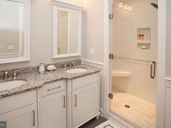 5th image of 38444 Carolina St