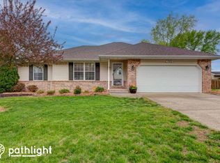 1986 W Sexton Dr, Springfield, MO 65810