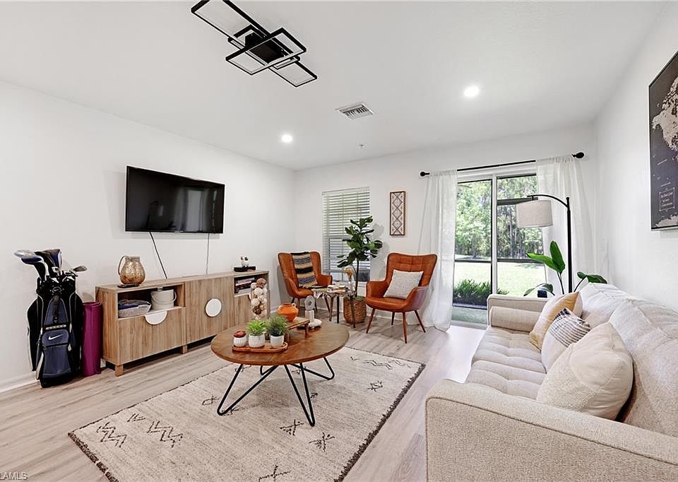 1st image of 9064 Gervais CIR #103