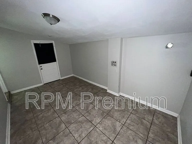 3337 Coolidge St — Photo 27