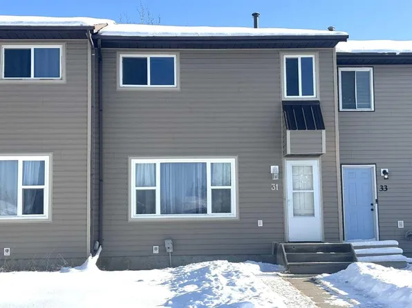 31 SW Kimzey Xing, Whitecourt, AB T7S 1G1
