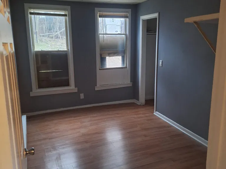27 Hickory St #1N — Photo 9