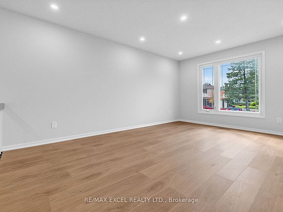 4th image of 25 Grand Pl