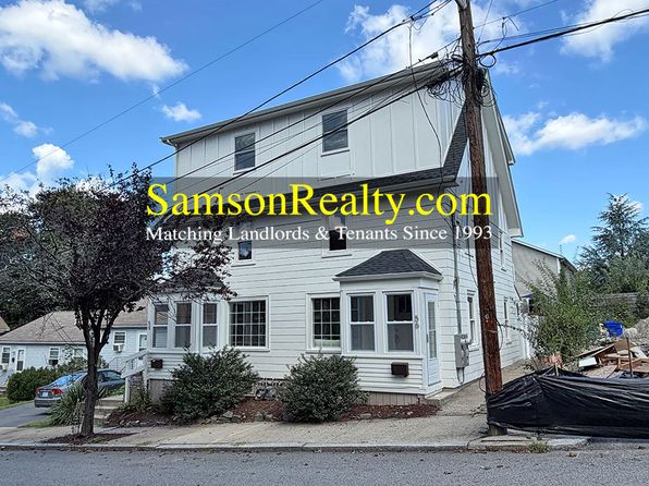 54-56 & 58 Grand View St #56