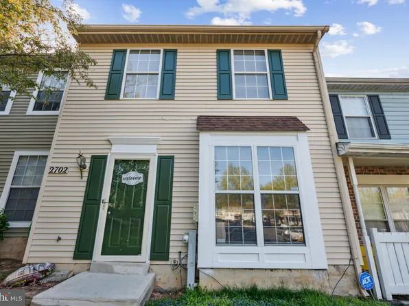 2702 Red Oak Ln, Lanham, MD 20706