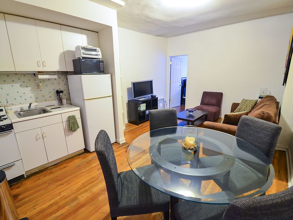 1st image of 1450 2nd Ave APT 4D
