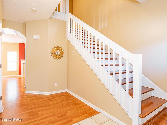3rd image of 13539 Pinnacle Gardens Cir
