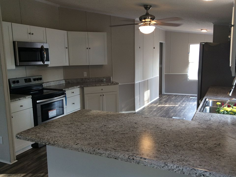 Kitchen with all new applian