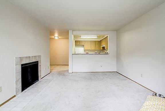 5th image of 14142 73rd Pl NE APT I202