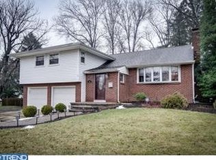 103 Spring House Ct, Cherry Hill, NJ 08002