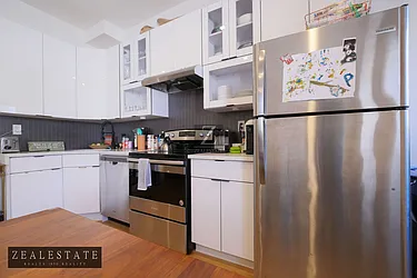 Rented by ZealEstate Group Inc
