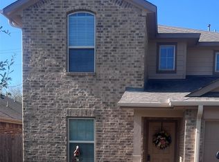 8010 Farthing Ln, Rosharon, TX 77583