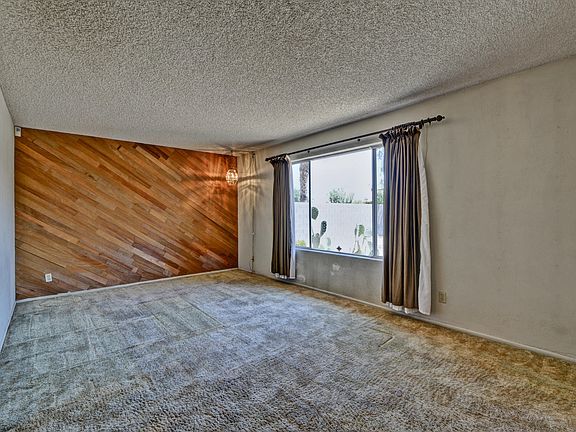 5th image of 6742 N 64th Ave
