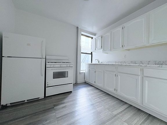 4th image of 59 Church Ave #3B