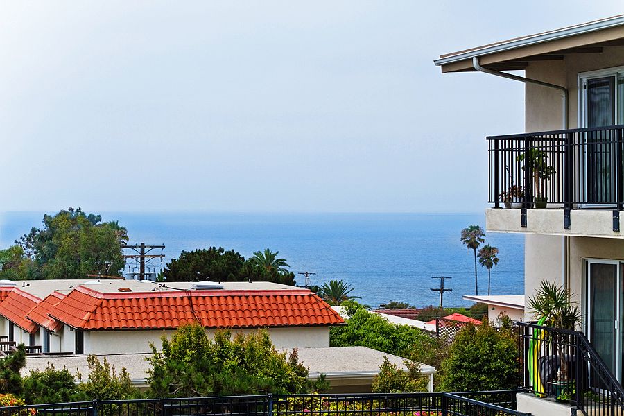 1st image of 460 Camino Del Mar APT 6