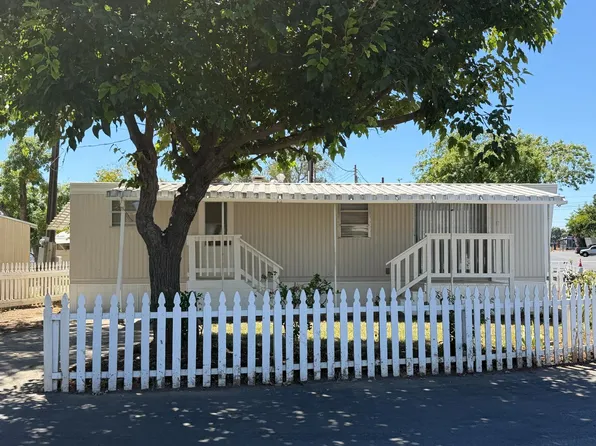 6132 Main Ave #27, Orangevale, CA 95662