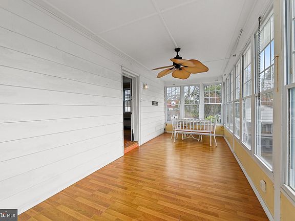 3rd image of 57 S Terrace Ave