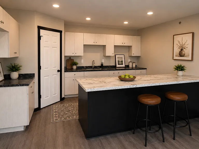 3170 Lake Ridge Dr #9 — Photo 2
