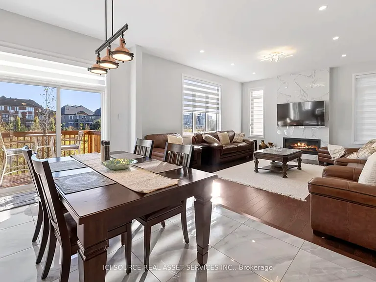 733 Coast Cir — Photo 10