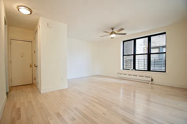 Rented by Compass | media 5