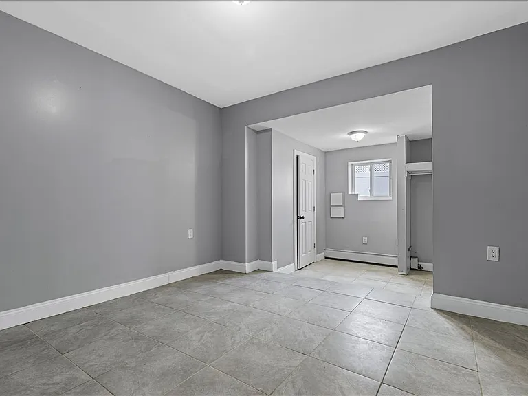1021 E 213th St #2 — Photo 5
