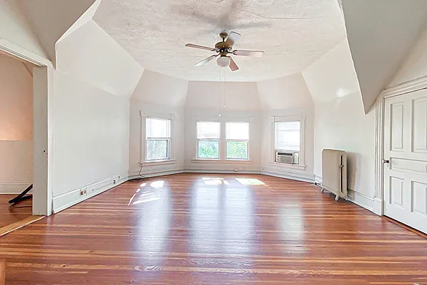 52 Albemarle Pl #17 — Photo 4