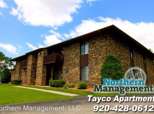 315 Tyler Ct #4, Menasha, WI 54952