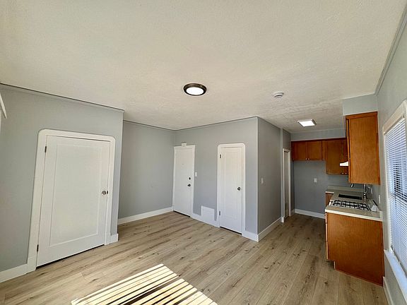 3rd image of 5416 Foothill Blvd #3