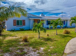 100 W Bay Dr, Cocoa Beach, FL 32931