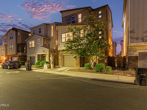 4th image of 1200 S SUNSET Drive