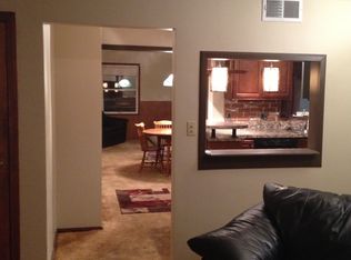 667 Rokeby Rd, Eastlake, OH 44095