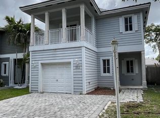 252 SE 32nd Ter, Homestead, FL 33033