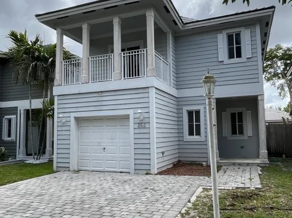 252 SE 32nd Ter, Homestead, FL 33033