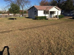 3203 E Overton Rd, Dallas, TX 75216