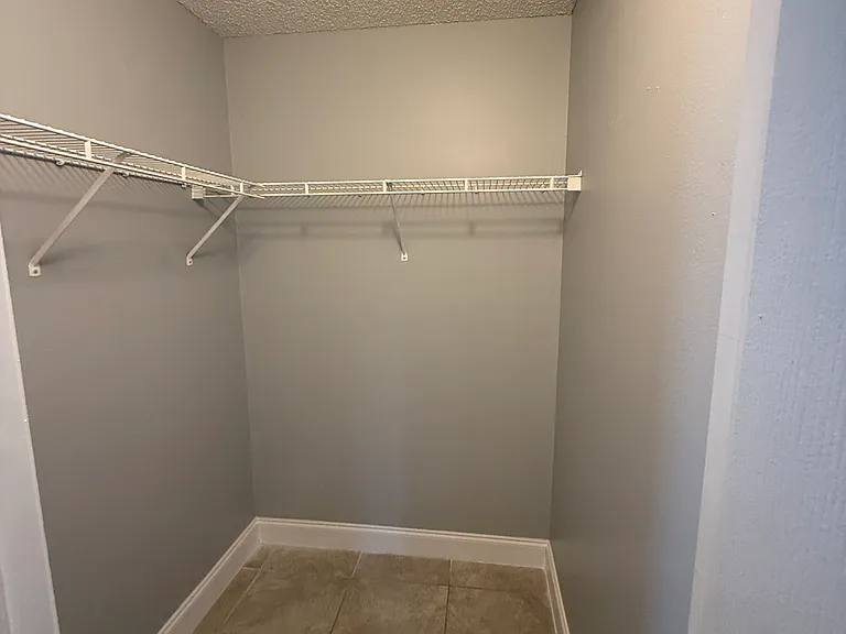 1123 Isadore Dr — Photo 10