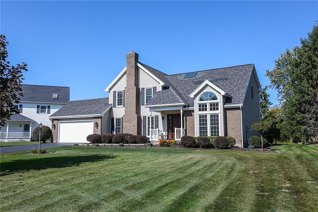 18 Old Country Ln, Fairport, NY 14450 Zillow