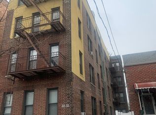 28-32 44th St #21, Astoria, NY 11103
