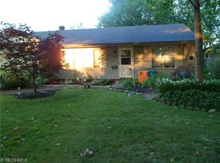 6769 Oakwood Rd, Parma Heights, OH 44130