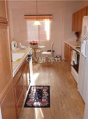 3rd image of 8717 Wintry Garden Ave