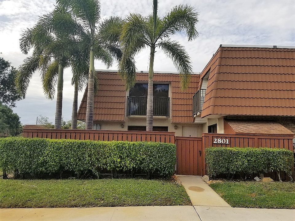 1st image of 2801 SW 11th Pl