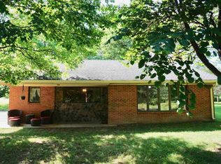 1816 N River Rd, Mount Solon, VA 22843