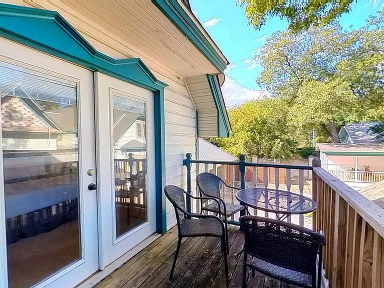 433 W San Antonio St #F — Photo 13