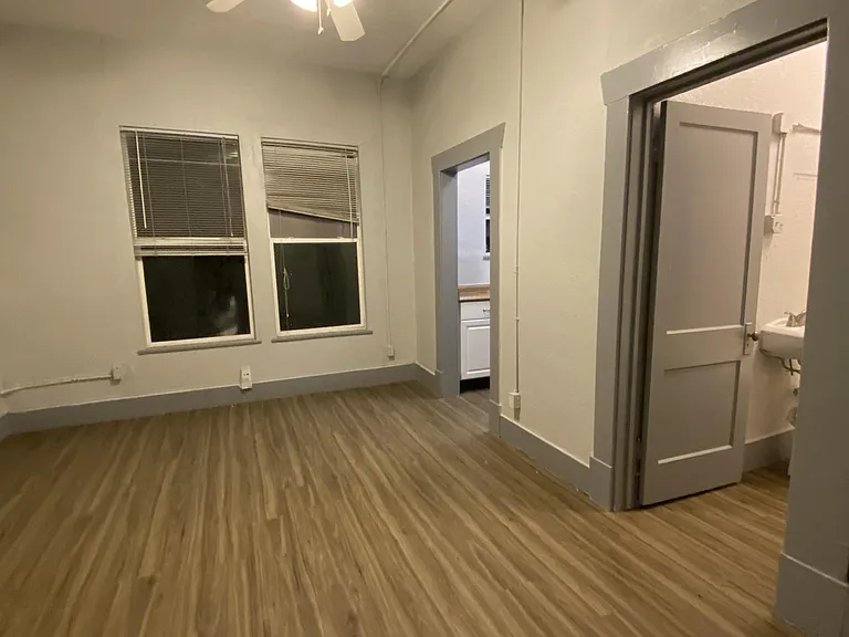 1710 Hardy St — Photo 5