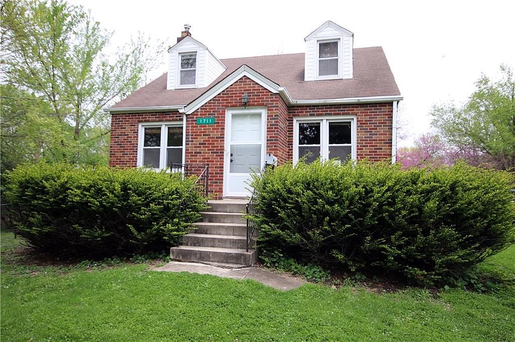 1711 63rd St, Des Moines, IA 50322 Zillow