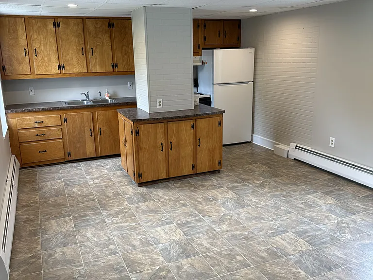 119 Winthrop St #2 — Photo 5