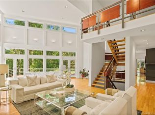 305 Indian Rock Rd, New Canaan, CT 06840