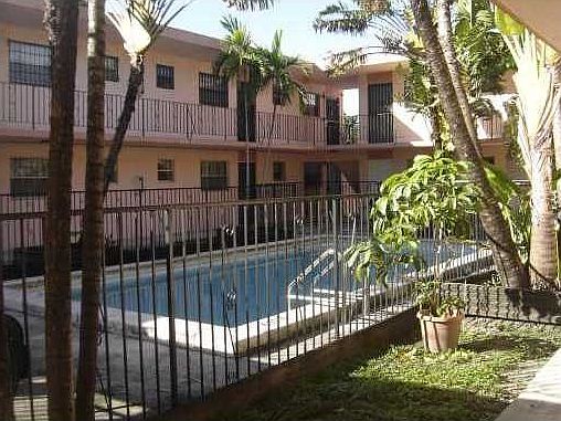 2nd image of 6001 NW 37th St APT 101