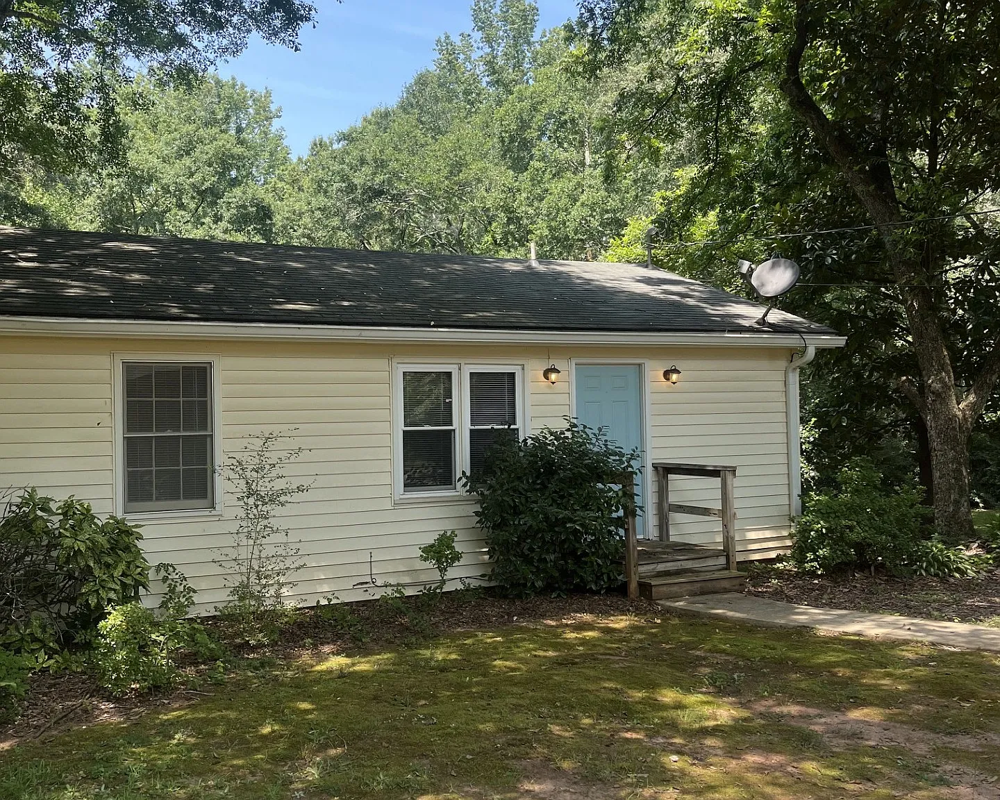1503 Brownwood Rd — Photo 1