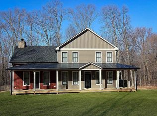 15997 Short Hill Rd, Purcellville, VA 20132