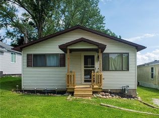 1237 E Arlington Rd, Erie, PA 16504